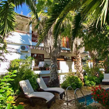 Botanica Tatil Evi