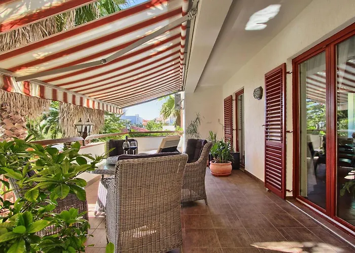 Botanica Vakantiehuis Pula